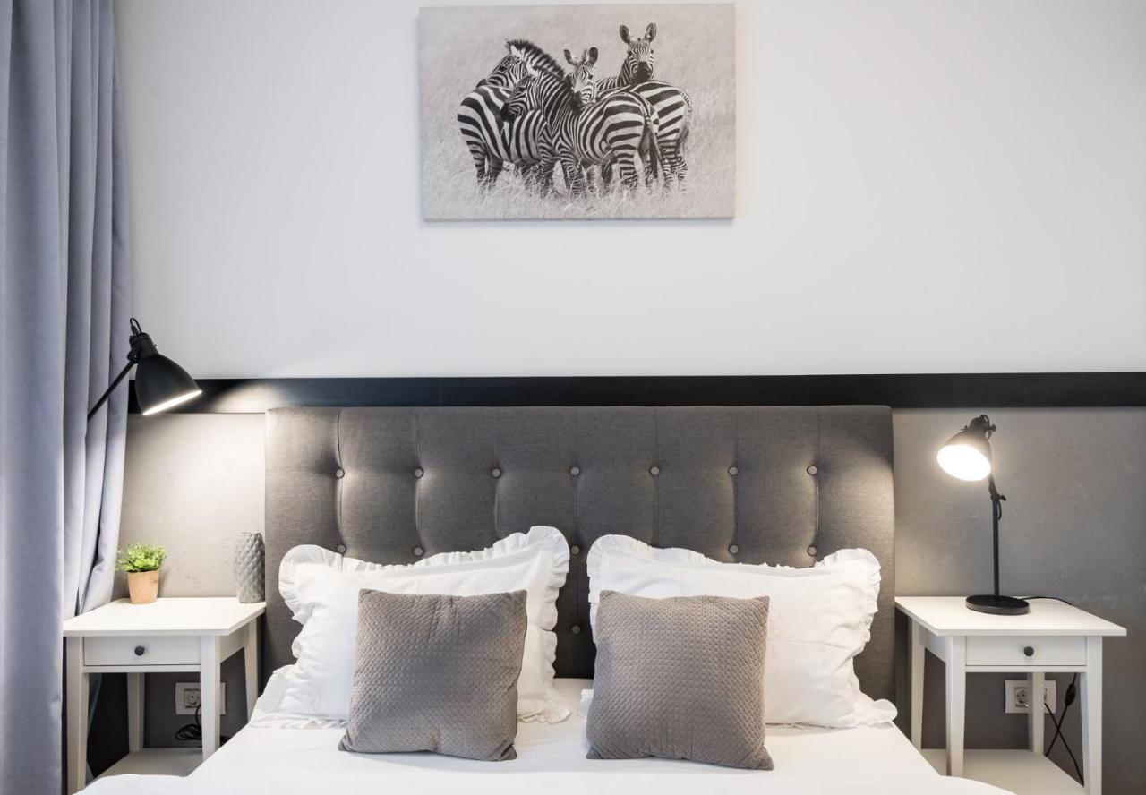 Happy Bubble I Timpuri Noi 1Br Apt 4 Ppl บูคาเรสต์ ภายนอก รูปภาพ