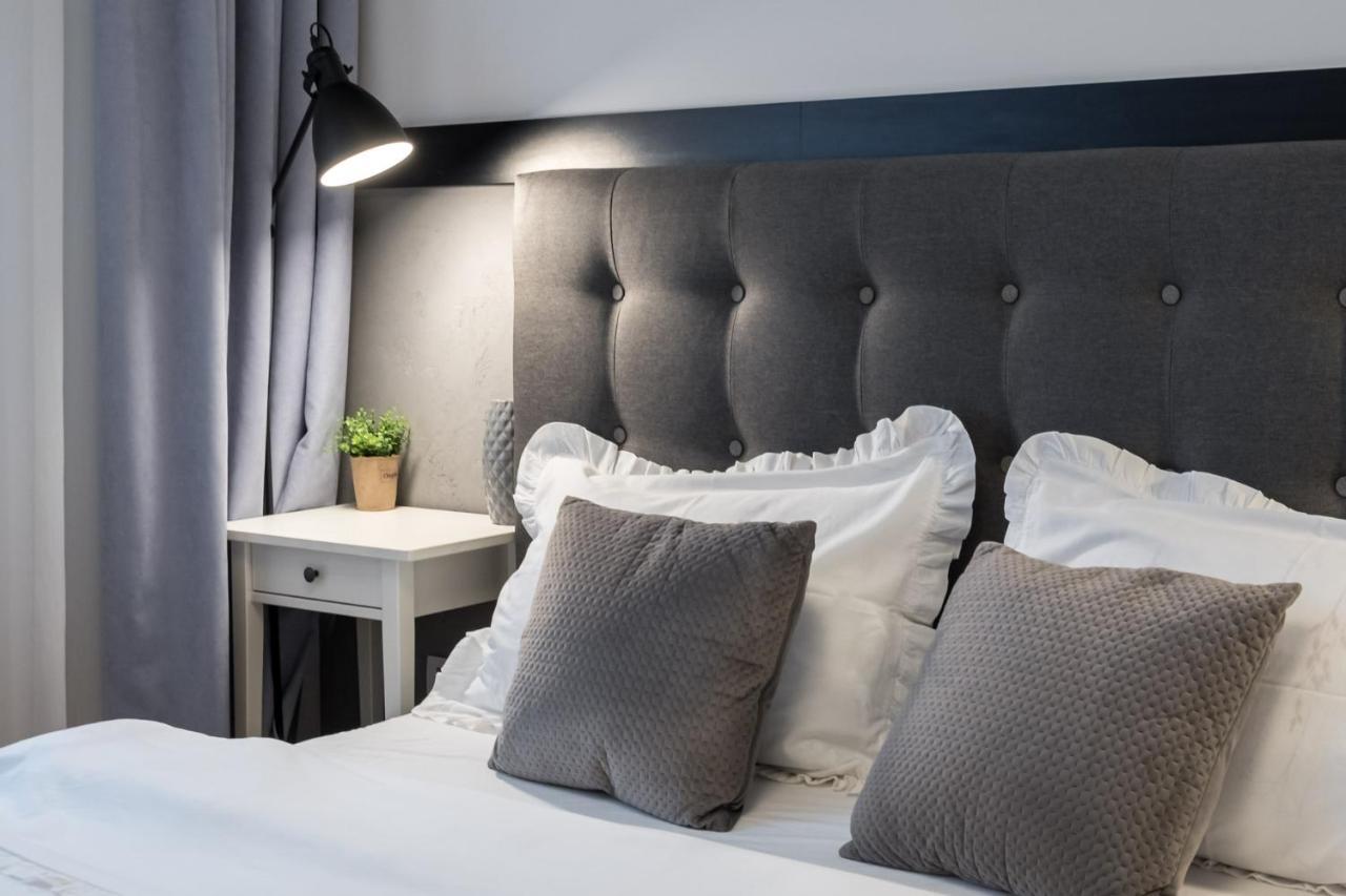 Happy Bubble I Timpuri Noi 1Br Apt 4 Ppl บูคาเรสต์ ภายนอก รูปภาพ