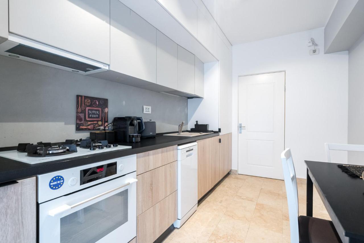 Happy Bubble I Timpuri Noi 1Br Apt 4 Ppl บูคาเรสต์ ภายนอก รูปภาพ