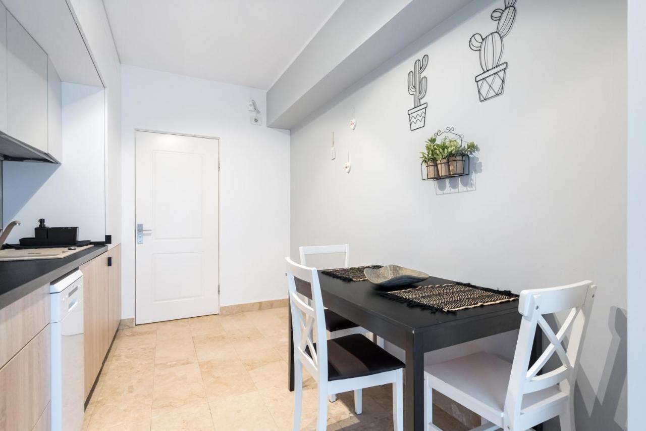 Happy Bubble I Timpuri Noi 1Br Apt 4 Ppl บูคาเรสต์ ภายนอก รูปภาพ